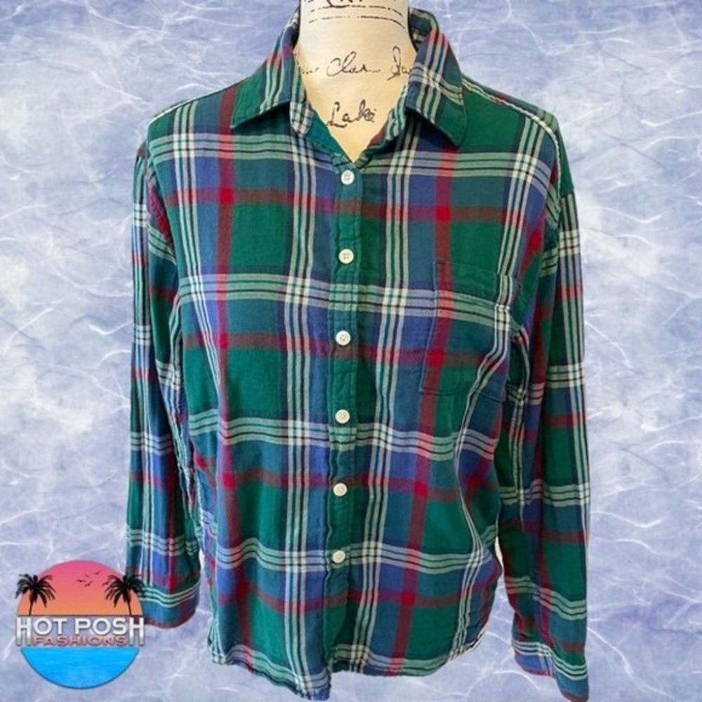 American Eagle Outfitters Boyfriend Fit Plaid Button Up Shirt size Small